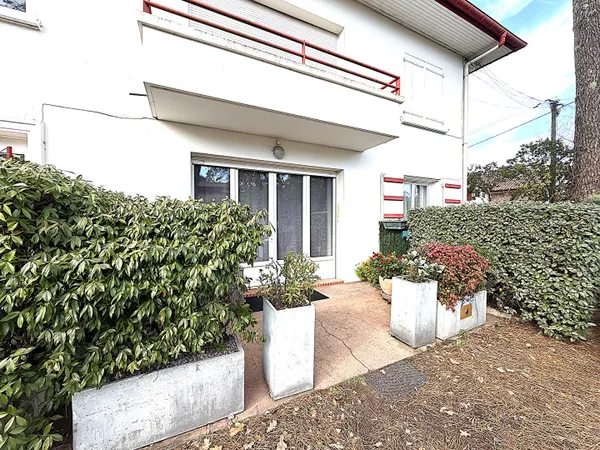 CAPBRETON ? APPARTEMENT T3 AU C?UR D'UN PARC BOISÉ