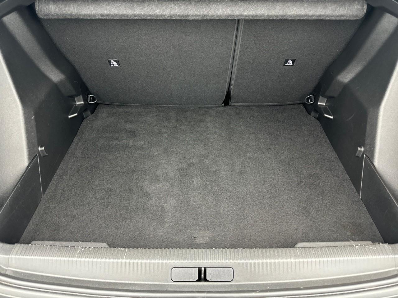 Peugeot 2008 puretech 100 s&s bvm6 active — photo 6