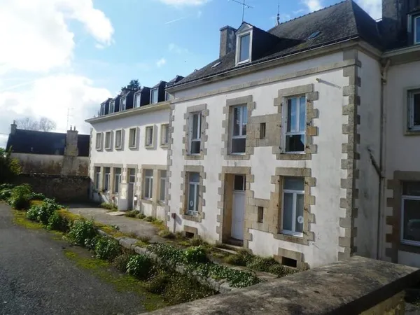 Bien immobilier de rendement Vente Guémené-sur-Scorff  600m² 194580€