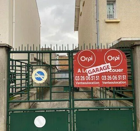 Stationnement Location Reims   55€