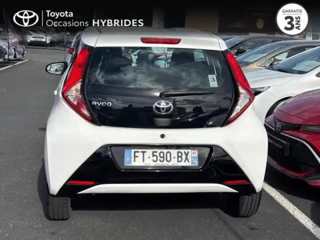 Toyota Aygo 1.0 vvt-i 72ch x-play 5p my19 — photo 5