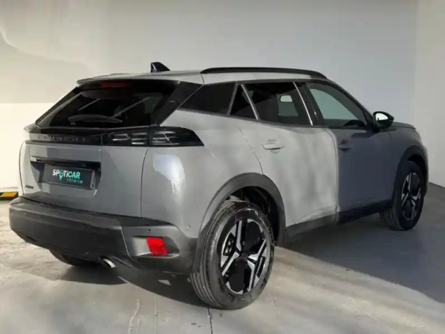 Peugeot 2008 1.2 100ch s&amp;s allure — photo 3