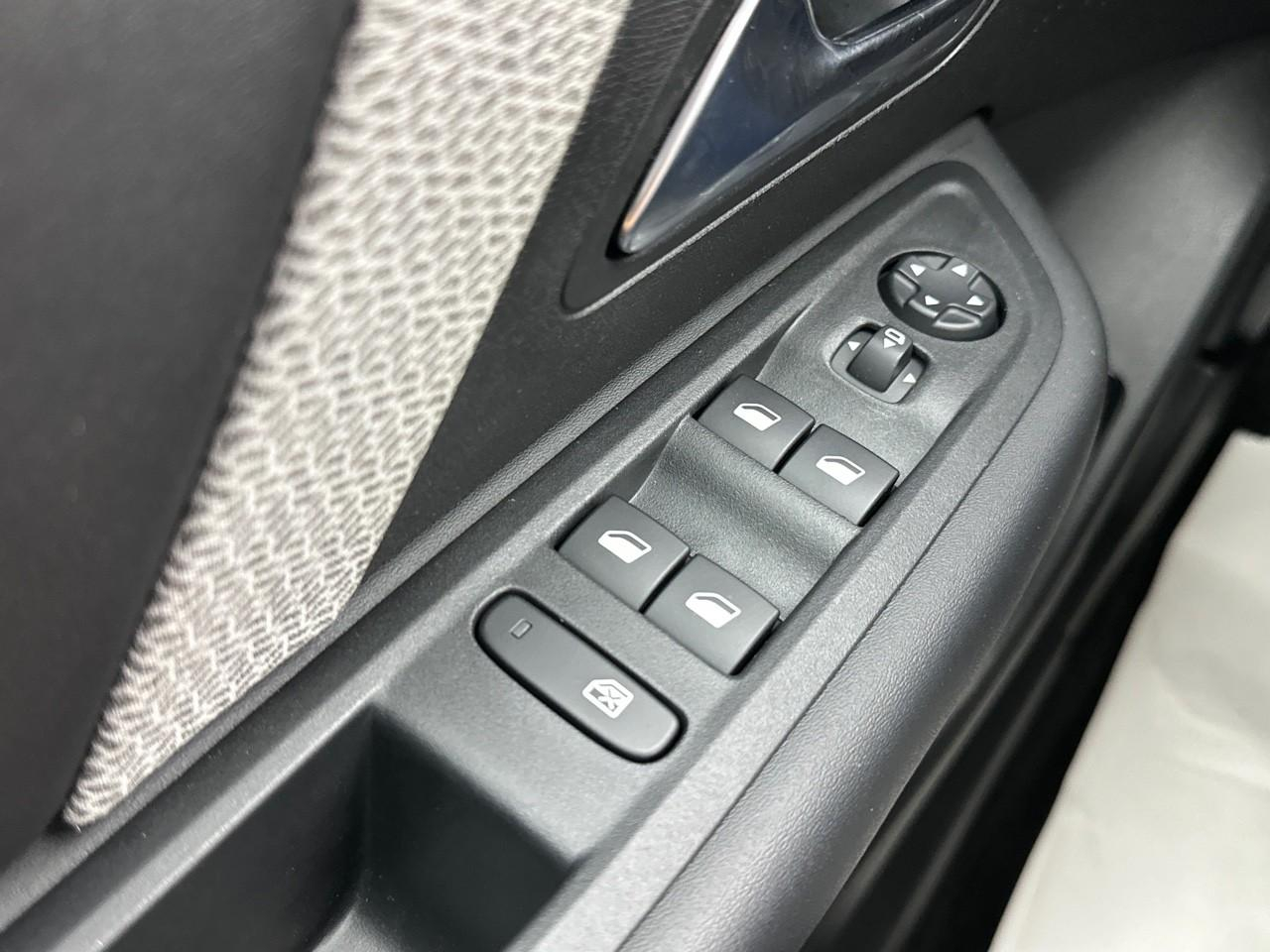 Citroën C4 bluehdi 110 s&s bvm6 shine — photo 15