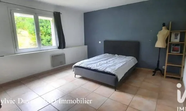 Maison de plain-pied 4 pièces 131 m²