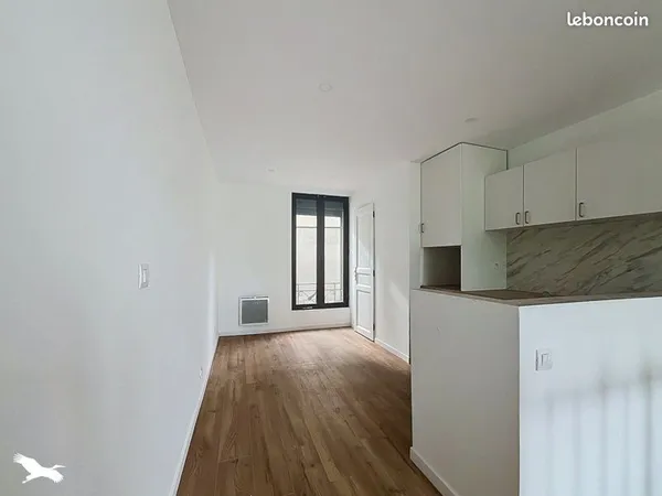 Studio 1 pièce 23 m²