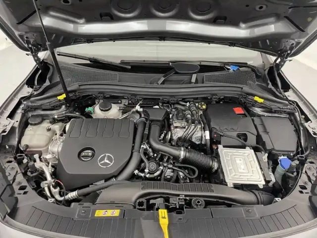 Mercedes Gla 250 e 8g-dct — photo 20
