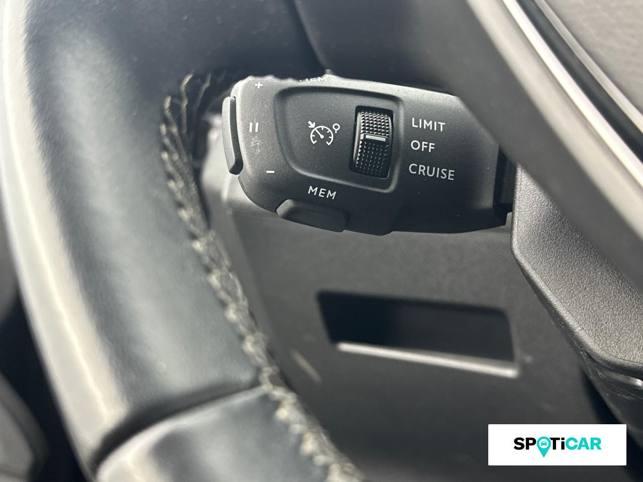Peugeot 3008 1.5 bluehdi 130ch s&s allure pack — photo 17