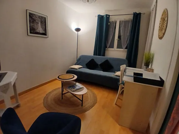 Studio de 22m2 à louer sur Grâces