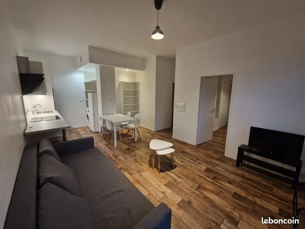 T2 46m² proche lac avec terrasse, chauffage inclus