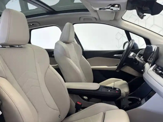 Bmw Serie 2 active tourer 218i 136 ch dkg7 — photo 18