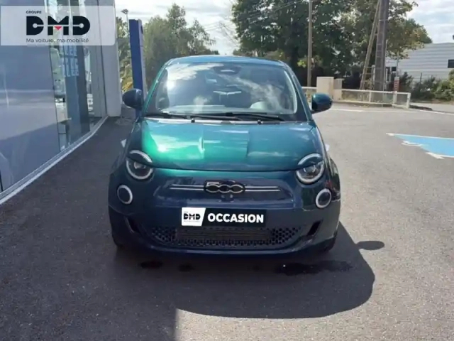 Fiat 500 e 118ch la prima my25 3+1 (tarif avec prime cee 3600? + remises déduites) — photo 4