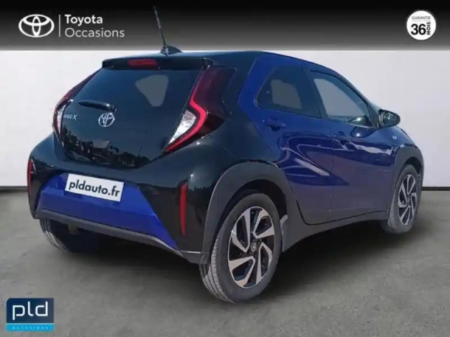 Toyota Aygo x 1.0 vvt-i 72ch design s-cvt my24 — photo 5