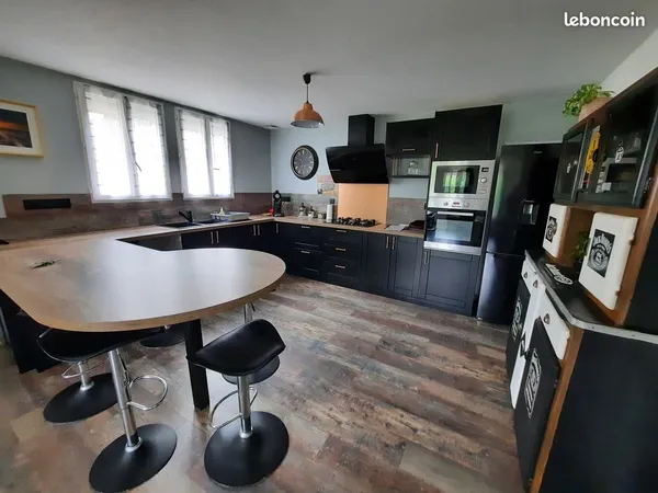A louer MAISON VIDE T4 de 85 m2 33580 Rimons