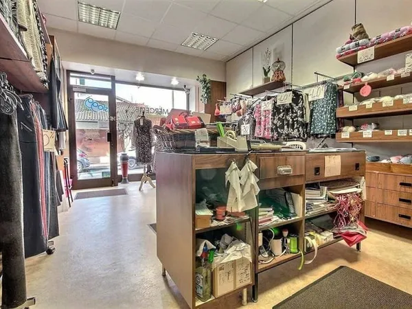 Local commercial 54 m²