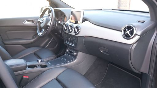 Mercedes Classe B 200 156 7G-DCT - Business Executive – 2018 – 37391 km – Essence – Boîte Automatique — photo 24