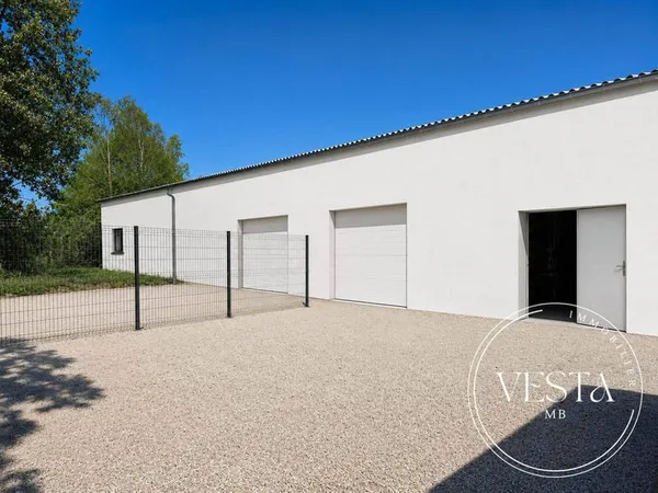 Terrain 115 m²
