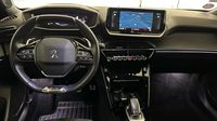 Peugeot 2008 1.2 PureTech 130ch S&S GT EAT8 — photo 11