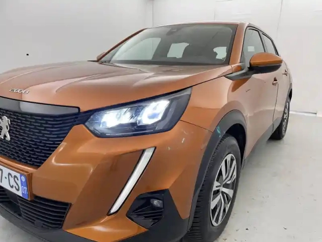 Peugeot 2008 puretech 100 s&amp;s bvm6 — photo 24