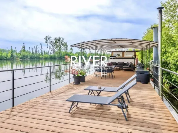 Péniche 175 m²