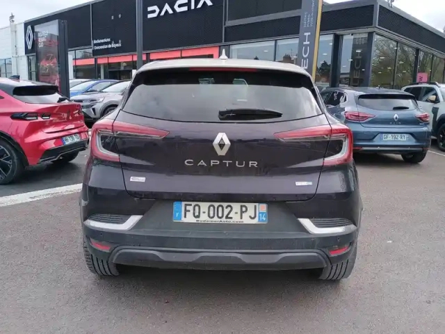 Renault Captur e-tech plug-in 160
