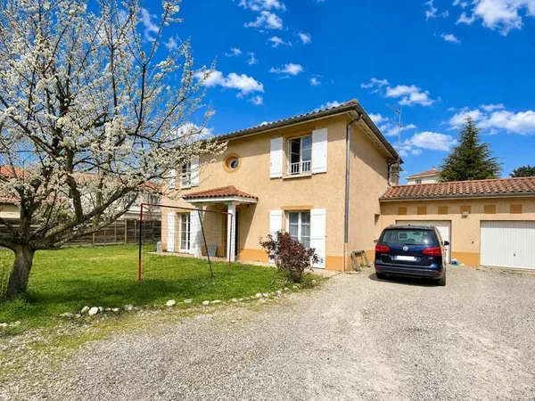 MAISON 4 CHAMBRES + BUREAU - CENTRE DE TASSIN