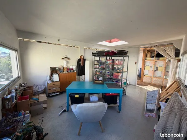 À louer Ateleir bureau 25m2 privée