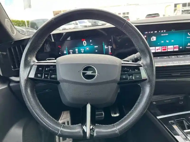 Opel Astra 1.2 turbo 130 ch bva8 — photo 30