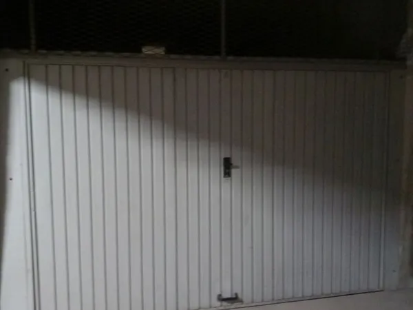 Garage à louer