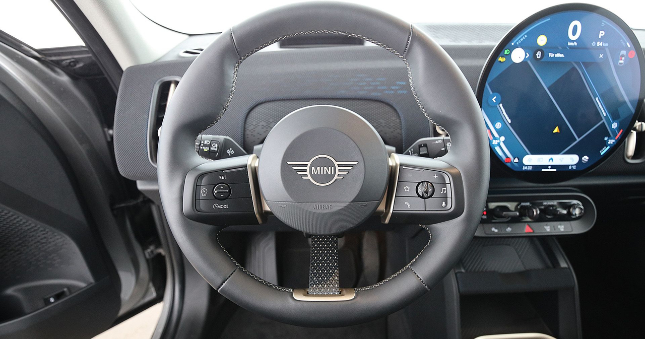 Mini Countryman — photo 25