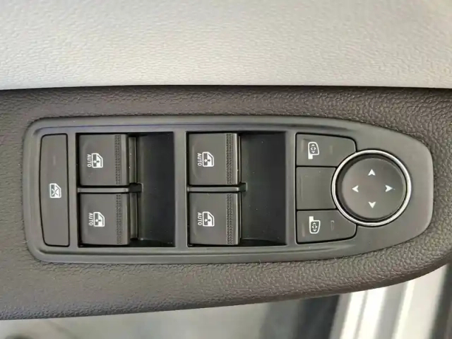 Renault Clio tce 90 — photo 30
