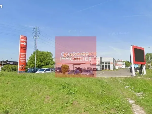 Local commercial 1027 m² Coignières