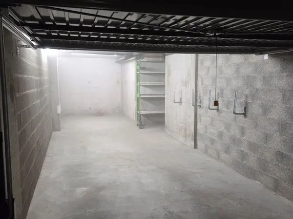 Garage et parking Location Lyon 200€