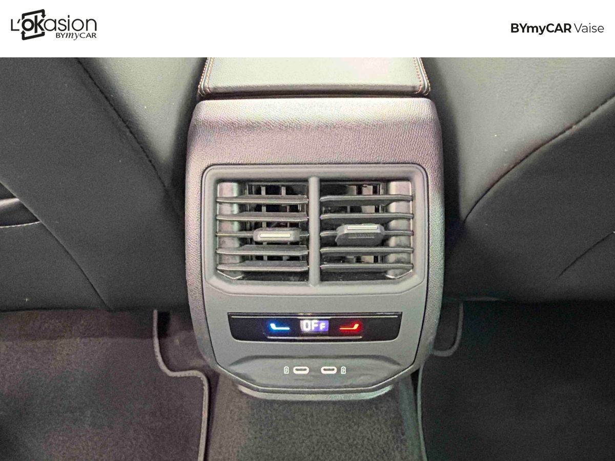 Cupra Leon Sportstourer 1.5 eTSI Hybrid 150 ch DSG7 — photo 20