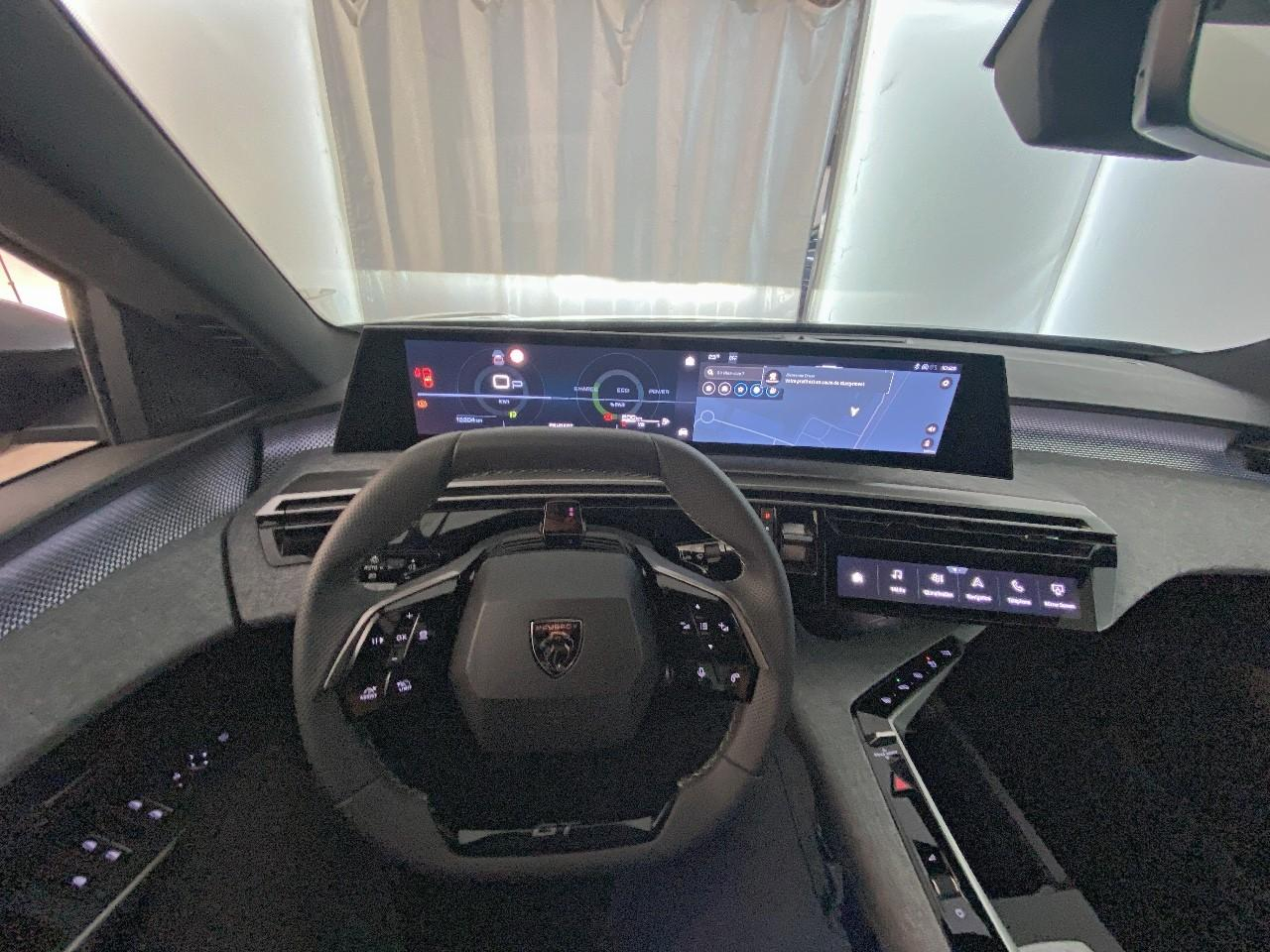 Peugeot 3008 hybrid 145 e-dcs6 gt — photo 12