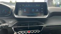 Peugeot 208 e-208 136ch Like — photo 19