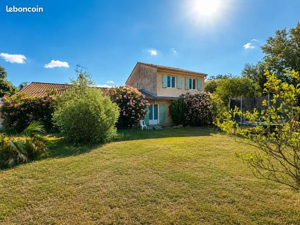 Maison 9 pièces 170 m²