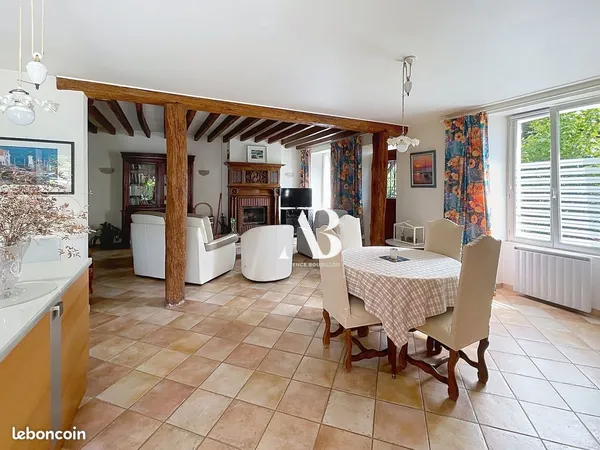 Maison 6 pièces 125 m²