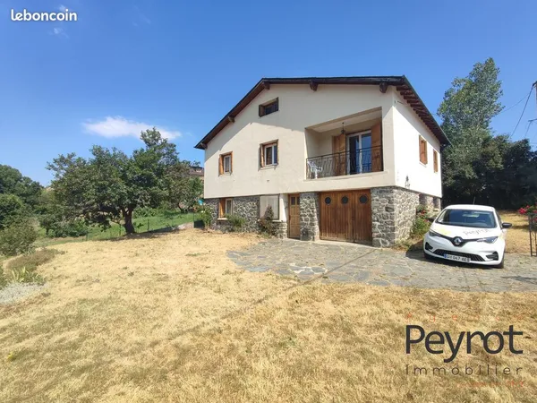 Maison 6 pièces 143 m²