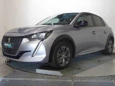 Peugeot 208 e- 136ch style