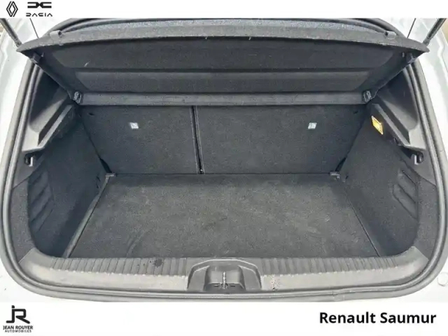 Renault Clio 1.3 tce 140ch techno — photo 7
