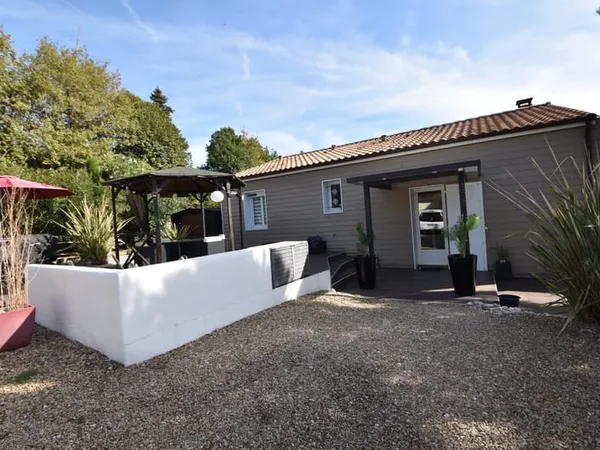Mornac - Pavillon avec jardin
