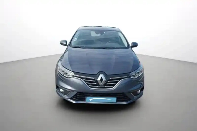 Renault Megane mégane iv berline tce 100 energy — photo 2