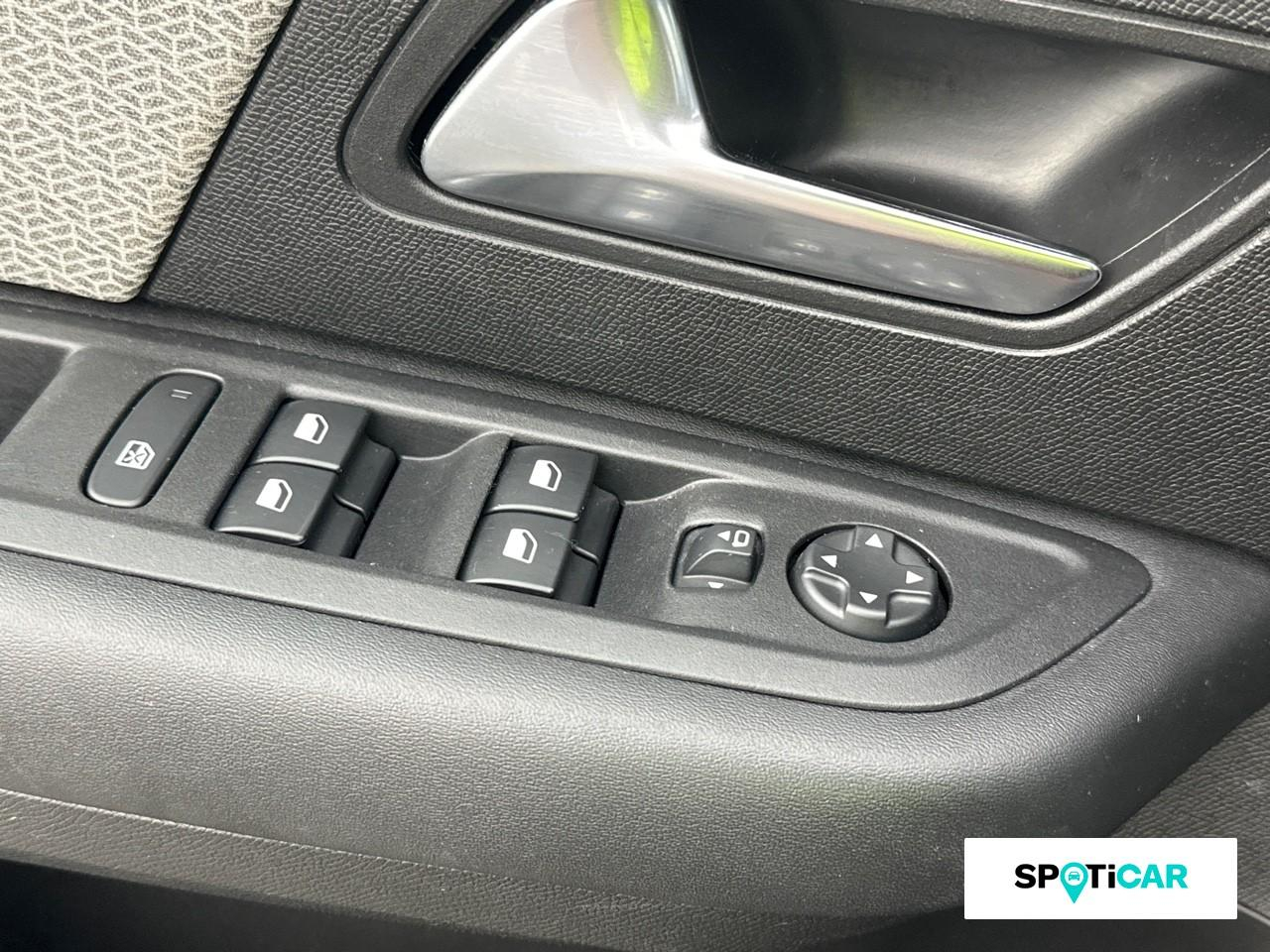 Citroën C4 bluehdi 130ch s&s feel pack eat8 120g — photo 18