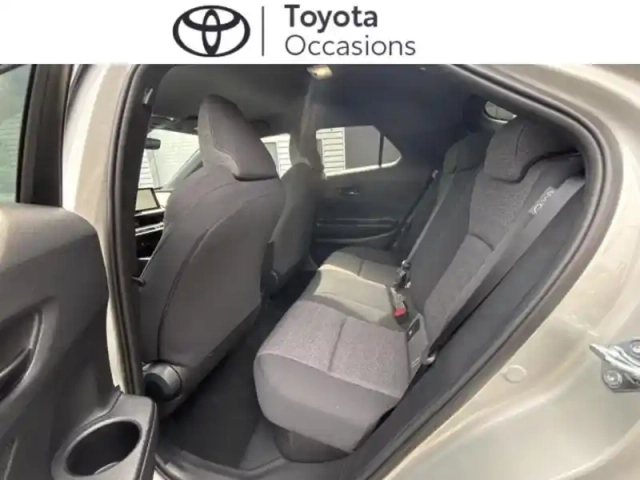 Toyota C-Hr 2.0 hybride rechargeable 225ch graphic my26 — photo 14