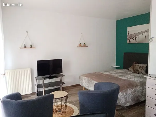Studio 1 pièce 28 m²