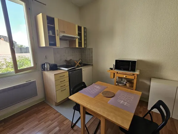 Studio meublé 23m2 proche CARNOT et ESC