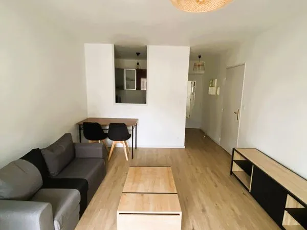 Appartement T2 de 37 m² en Hyper Centre avec Parking Privé - Agen