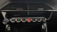 Peugeot 2008 1.2 PureTech 100ch S&S Active — photo 26