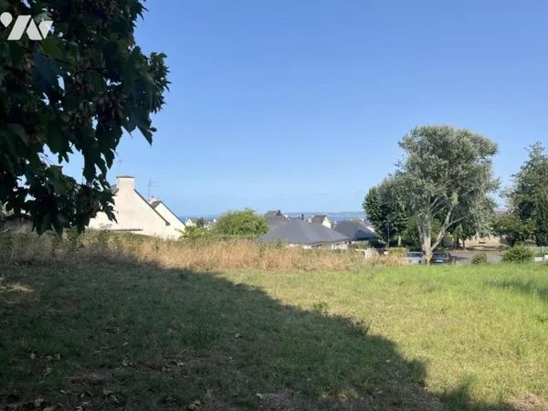 Terrain 978 m²