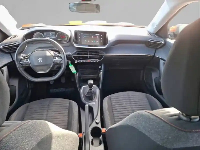 Peugeot 2008 puretech 100 s&amp;s bvm6 — photo 8